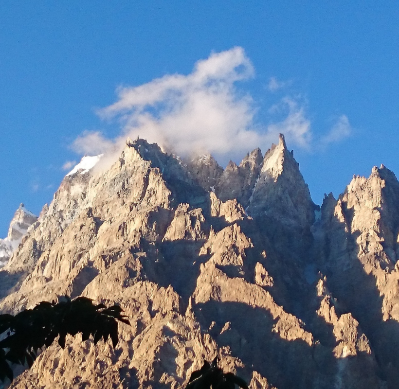 hunza skurdu